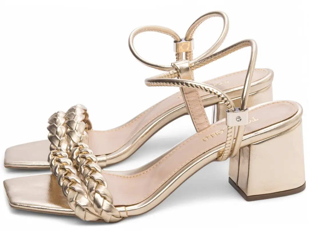 Sandália Feminina Dourada Salto 5 cm